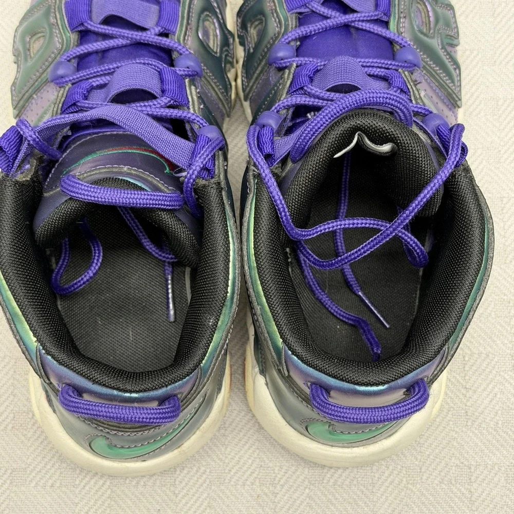 Nike Air More Uptempo GS Iridescent Purple Kids‎ 7y 922845-500